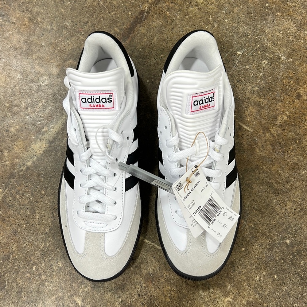 adidas Samba Sneakers in White, Black, Gray. Men’s 7.5 women’s 8.5